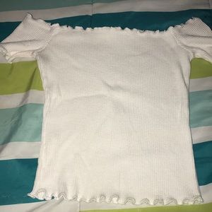 White off the shoulder shirt !